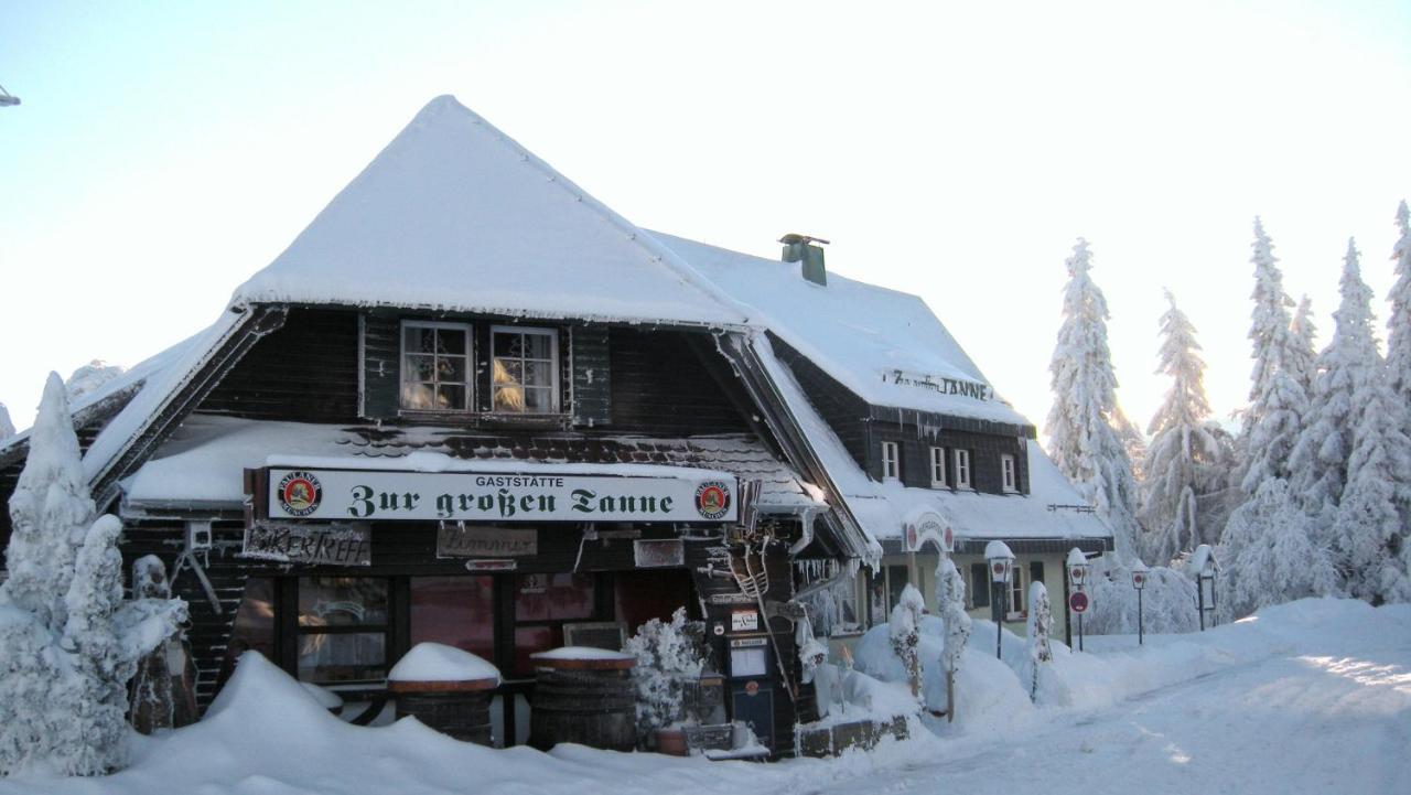 Hotel Zur Grossen Tanne Bühl Exterior foto
