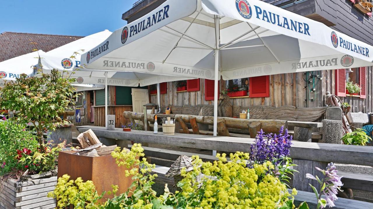 Hotel Zur Grossen Tanne Bühl Exterior foto